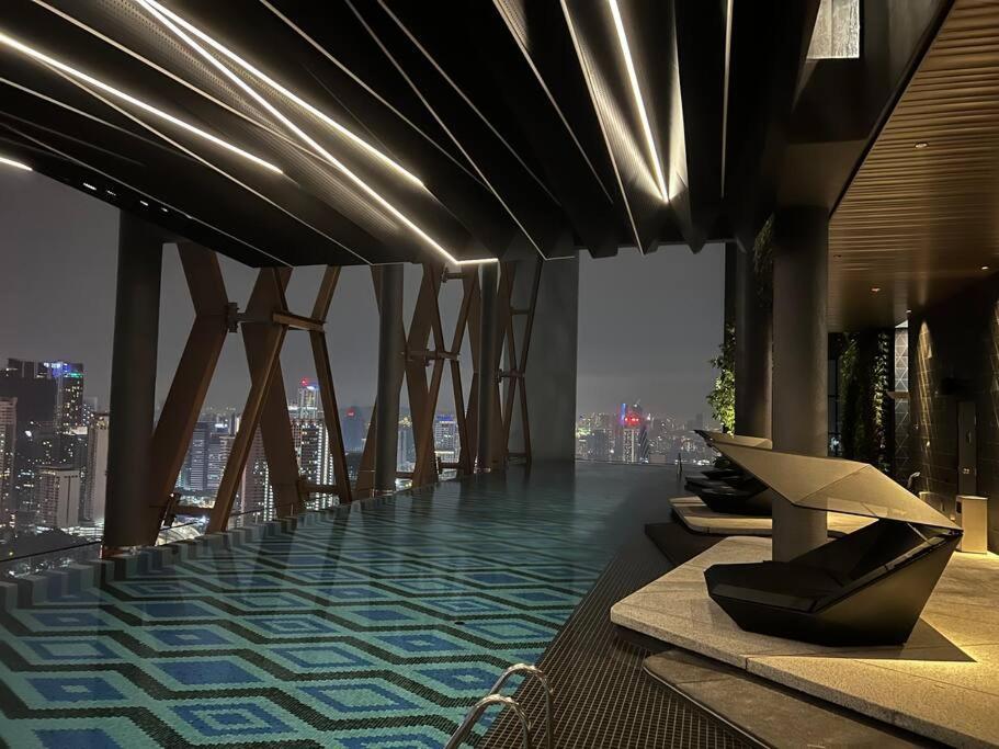 Pangsapuri Luxury Scarletz Klcc Kuala Lumpur