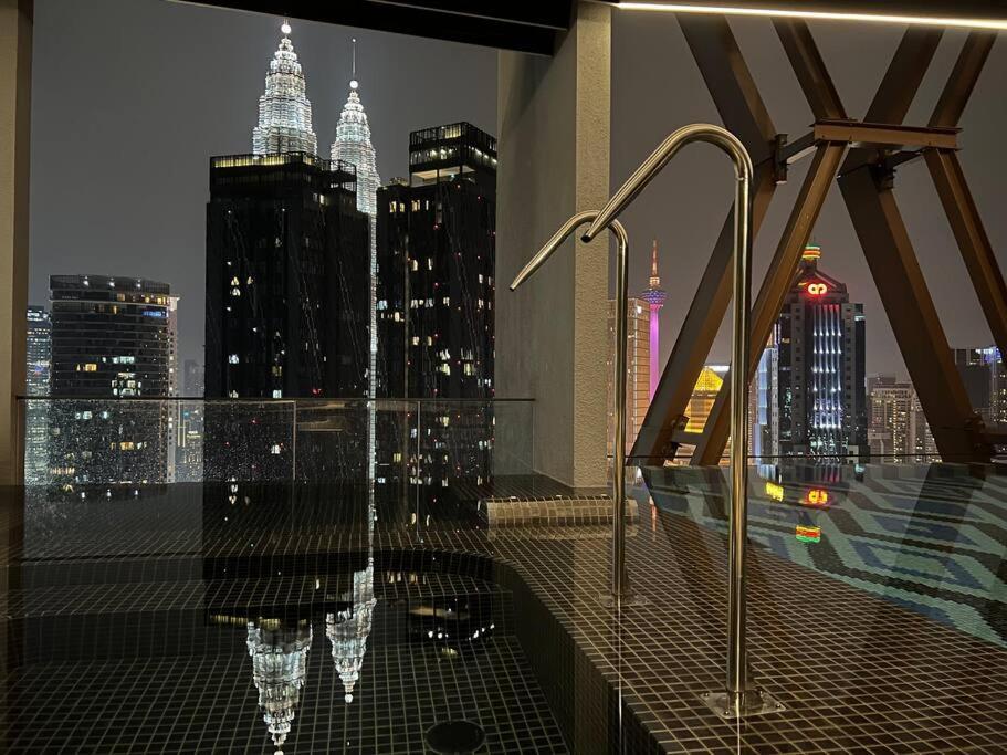 Luxury Scarletz Klcc Pangsapuri Kuala Lumpur